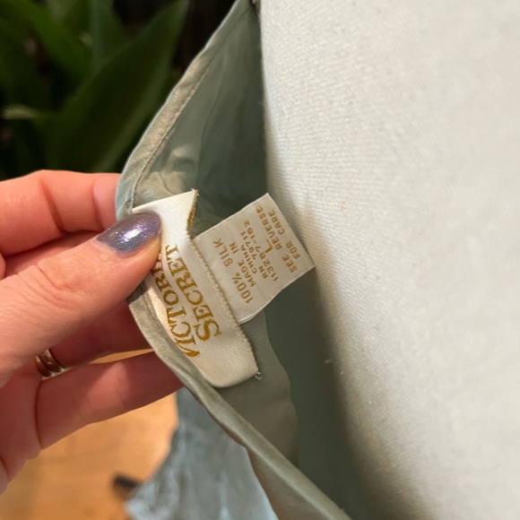 Vintage Y2K Silk Victoria’s Secret Sage slip dress - Picture 5 of 5